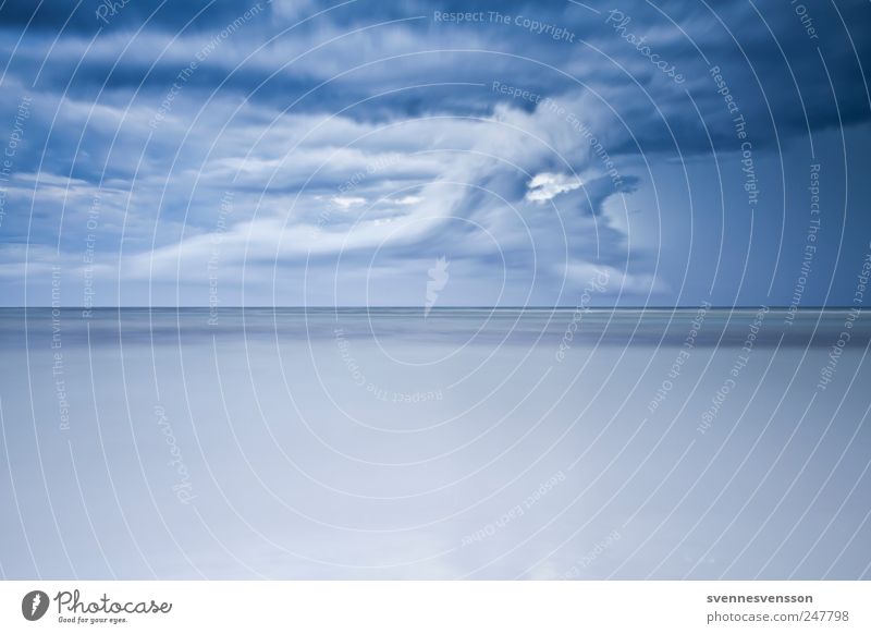 Das Meer in mir Umwelt Natur Wolken Gewitterwolken Ostsee blau Mecklenburg-Vorpommern Wetter Horizont Küste maritim Naturgewalt Farbfoto Außenaufnahme