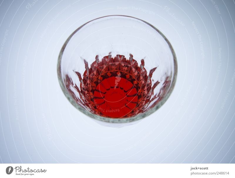 wasche sdarowje Spirituosen Glas Design Kreis Flüssigkeit rot Alkoholsucht Inspiration Kreativität geschliffen Bleikristall Russisch Leuchtkasten Muster