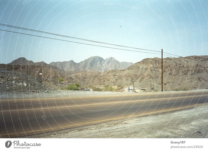 Desert Route Route 66 Werbefachmann Plakat Panorama (Aussicht) Ferien & Urlaub & Reisen Verkehr Wüste Amerika Straße Linie Autobahn Sonne Werbemittel