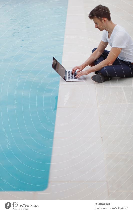 #A# pool work 1 Mensch ästhetisch Arbeit & Erwerbstätigkeit Arbeitsplatz Arbeitsgeräte Arbeitspause Schwimmbad Hotelpool Tippen Internet Tastatur Notebook