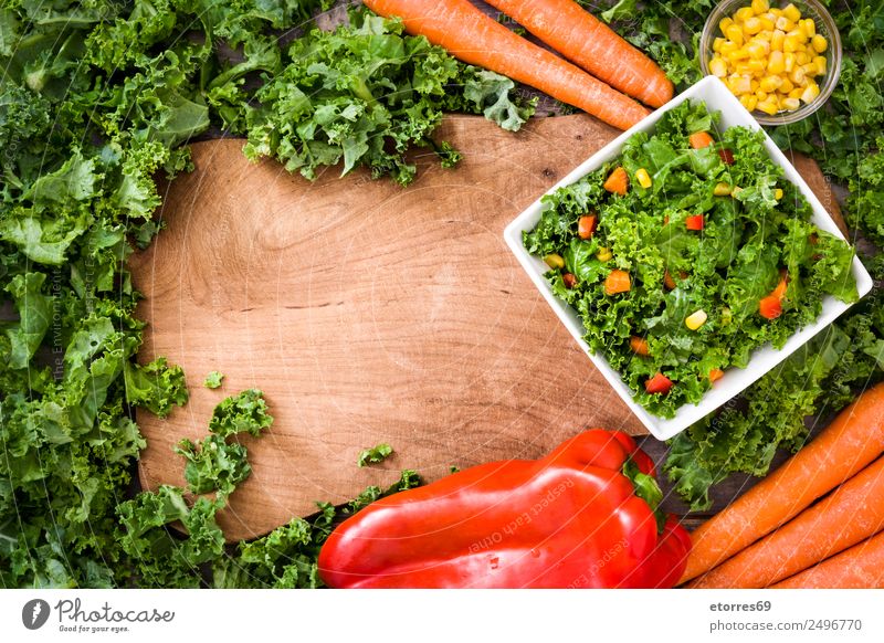 Grünkohl-Salat Lebensmittel Gemüse Salatbeilage Ernährung Mittagessen Bioprodukte Vegetarische Ernährung Diät Schalen & Schüsseln Gesundheit Gesundheitswesen
