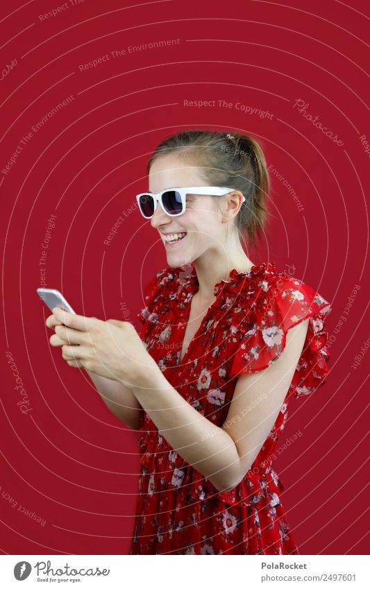 #A# Am Tippen 1 Mensch Kommunizieren Mobilität Mode Schwäche Werbung Handy Mobilfunk Chatten Frau Junge Frau Sonnenbrille Kleid rot kommunikativ
