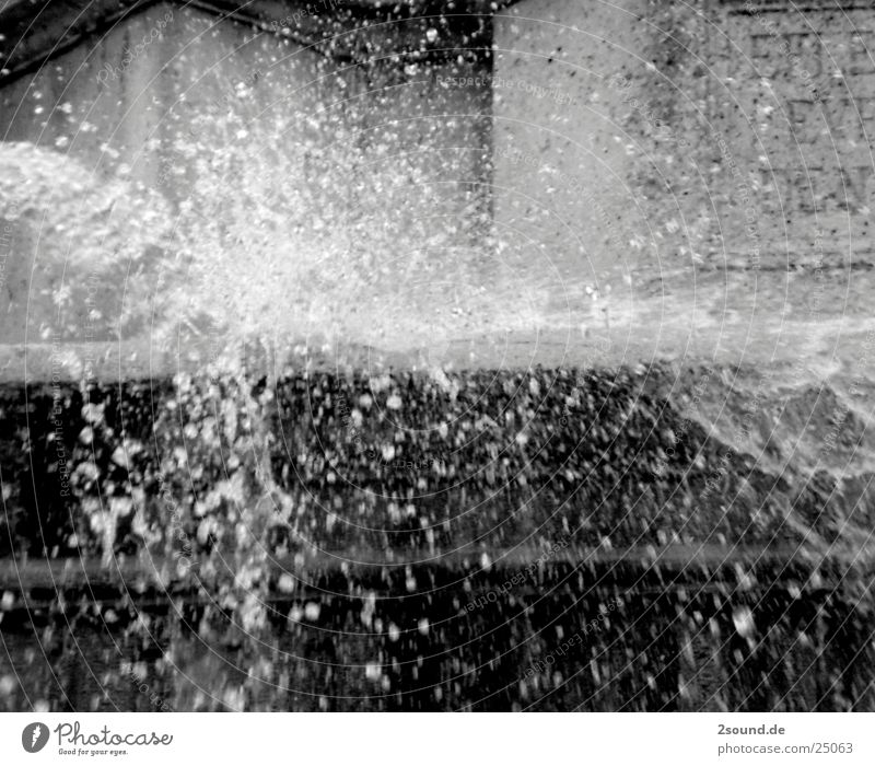 wet explosion Brunnen spritzen Paris Dinge Wasser Wassertropfen