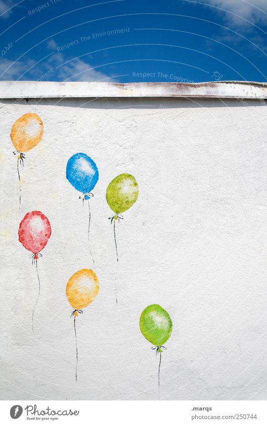 Flyer Feste & Feiern Mauer Wand Luftballon Zeichen fliegen frei schön blau mehrfarbig gelb grün rot weiß Freiheit Freude Hoffnung Glück aufsteigen Jubiläum