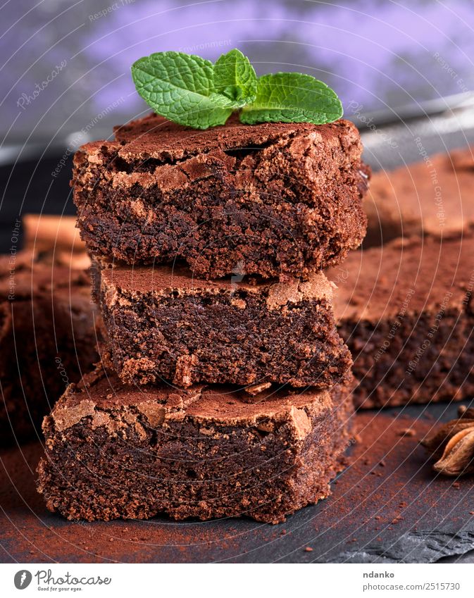 Schokoladenkuchen gebackene Brownies Kuchen Dessert Süßwaren Ernährung Diät Essen dunkel frisch lecker weich braun Stapel Hintergrund gebastelt Schwamm süß