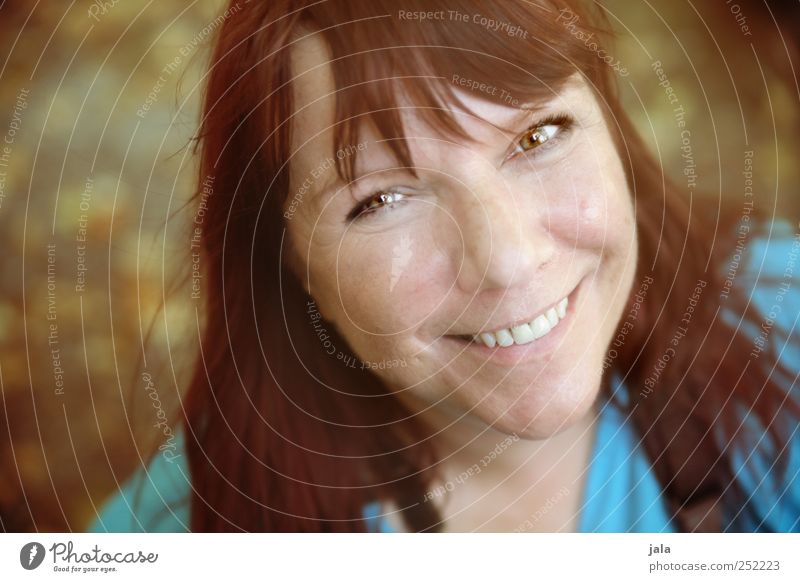 CHAMANSÜLZ | lebensfreude Mensch feminin Frau Erwachsene Gesicht 1 30-45 Jahre rothaarig langhaarig genießen Lächeln lachen Blick leuchten Freundlichkeit