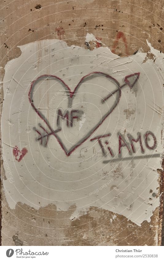 Ti Amo Schreibwaren Schreibstift Stein Sand Beton Holz Zeichen Ziffern & Zahlen Ornament Graffiti Herz Liebe zeichnen Sex Glück gelb schwarz weiß ästhetisch