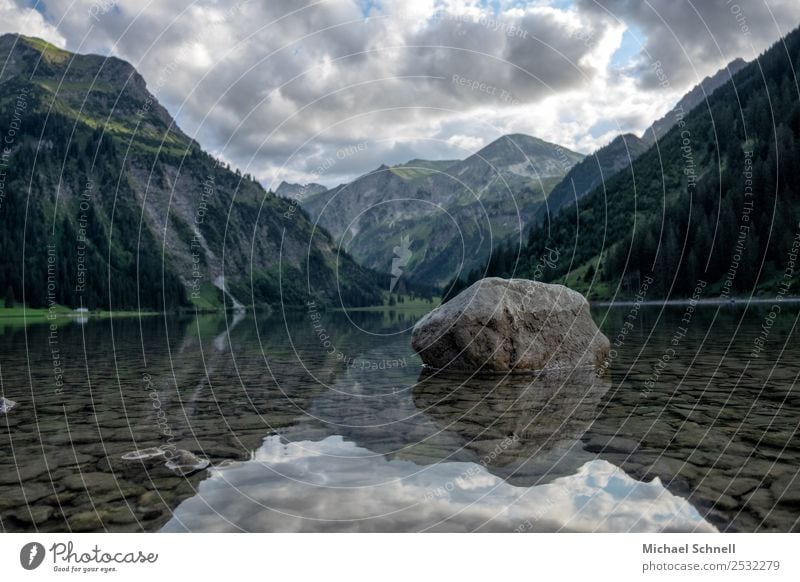 Vilsalpsee (Tirol, Österreich) Umwelt Natur Landschaft Wasser Himmel Wolken Sommer Seeufer ästhetisch einfach fest nass natürlich Kraft Geborgenheit
