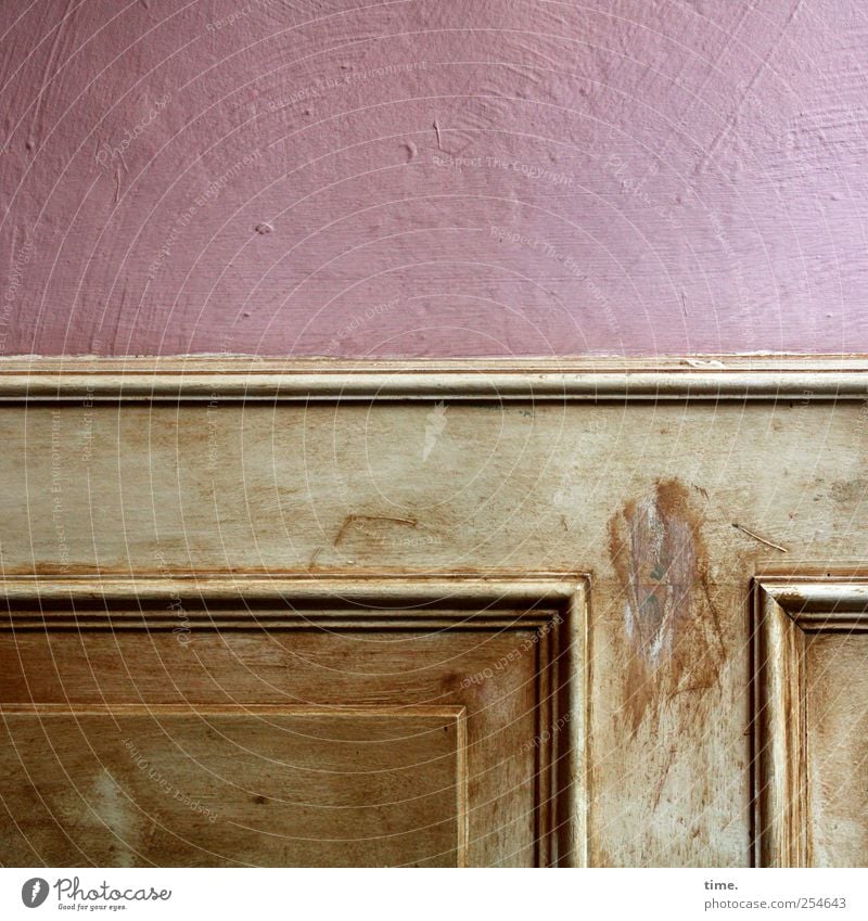viel erlebt Innenarchitektur Dekoration & Verzierung Mauer Wand Holz braun rosa ästhetisch Zufriedenheit Identität nachhaltig Nostalgie Ordnung Stimmung