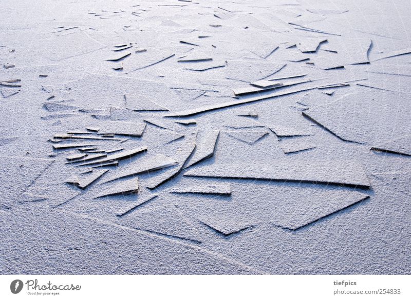 winter. Wasser Winter Klimawandel Schneefall kalt Coolness eis Eisscholle Frost Eisfläche abstrakt Arktis weiß Landwehrkanal Gegenlicht Schlittschuhlaufen