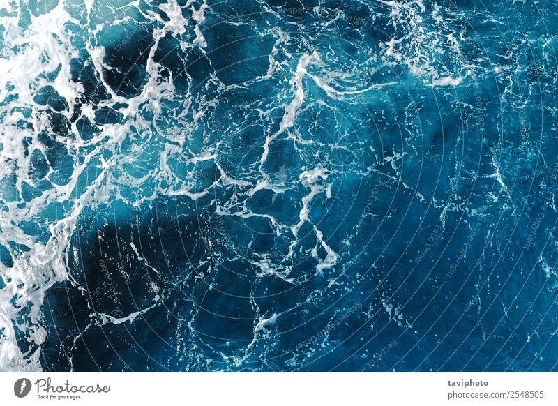 blaue Meerwasserstruktur Erholung Schwimmbad Ferien & Urlaub & Reisen Sommer Strand Natur Wasser Bewegung glänzend Coolness frisch hell nass natürlich