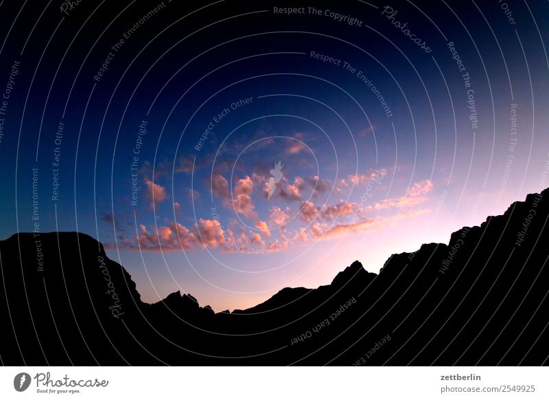 Dämmerung Abenddämmerung Felsen Ferien & Urlaub & Reisen Himmel Himmel (Jenseits) Horizont Skyline Insel Landschaft maritim Natur Norwegen Reisefotografie