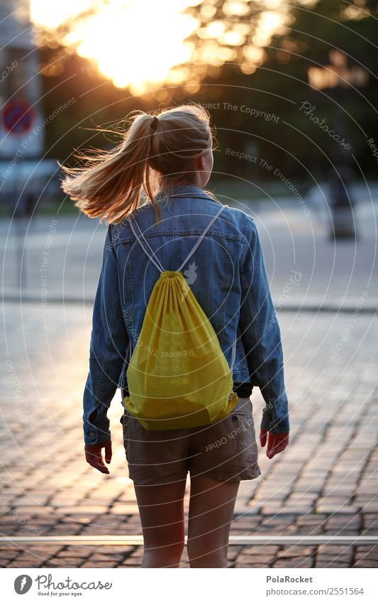 #A# girl crossing 1 Mensch rennen laufen Laufsport Beutel Frau Spaziergang Jugendliche Junge Frau Dresden Überqueren Farbfoto mehrfarbig Außenaufnahme