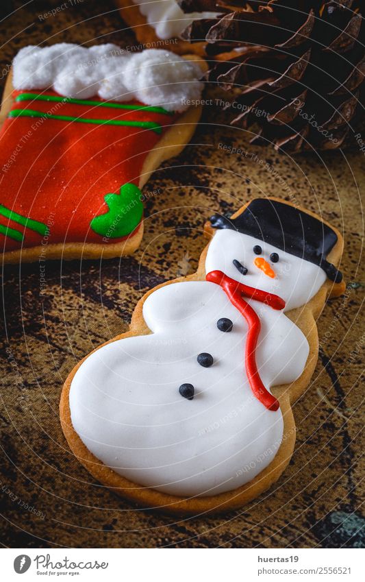 Weihnachtsgebäck auf Holztisch Lebensmittel Kuchen Dessert Süßwaren Ferien & Urlaub & Reisen Dekoration & Verzierung Feste & Feiern Familie & Verwandtschaft