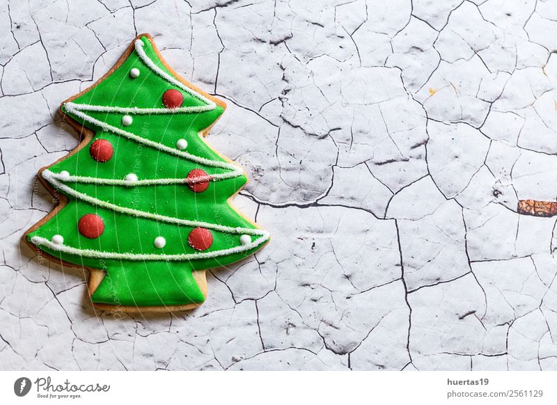Weihnachtsgebäck auf Holztisch Lebensmittel Kuchen Dessert Süßwaren Ferien & Urlaub & Reisen Dekoration & Verzierung Familie & Verwandtschaft Baum lecker oben