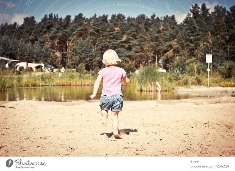 Sprinti Freizeit & Hobby Spielen Ferien & Urlaub & Reisen Sommer Sommerurlaub Strand Mensch Kind Kleinkind Kindheit 1 3-8 Jahre Umwelt Natur Sand Himmel
