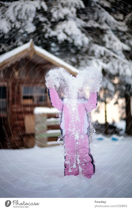 I LOVE SNOW Freude Freizeit & Hobby Spielen Winter Schnee Winterurlaub Haus Garten Feste & Feiern Weihnachten & Advent Kind Mädchen Kindheit Arme 1 Mensch