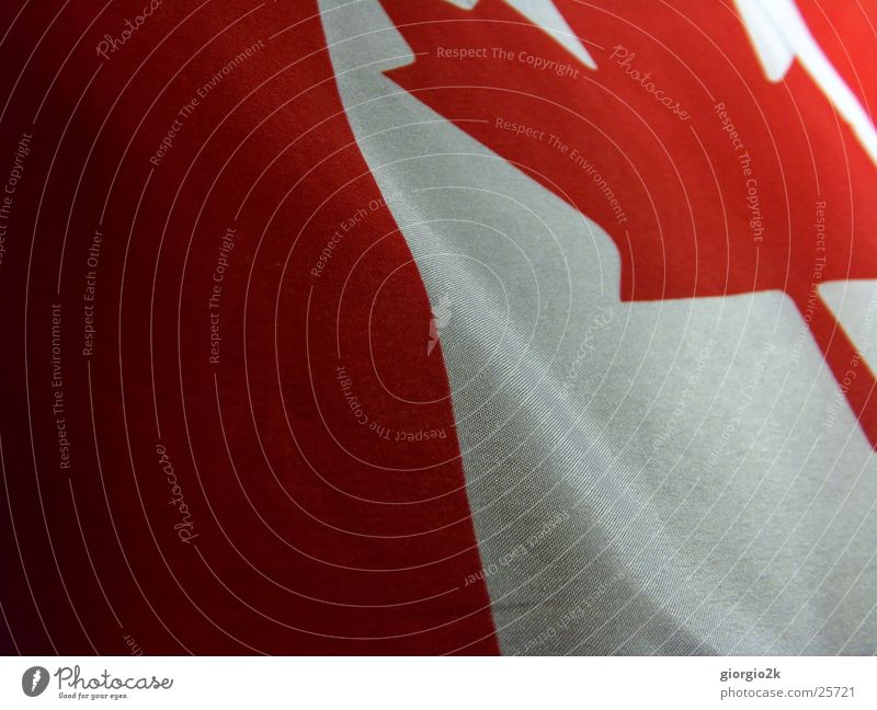 Oh Canada... Kanada Fahne rot weiß Freizeit & Hobby Makroaufnahme Schatten Amerika Anschnitt
