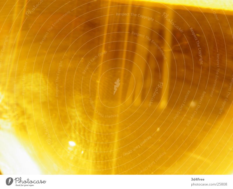 Gerstensaft II Bier gelb sprudelnd Langzeitbelichtung Makroaufnahme Perlend Glas