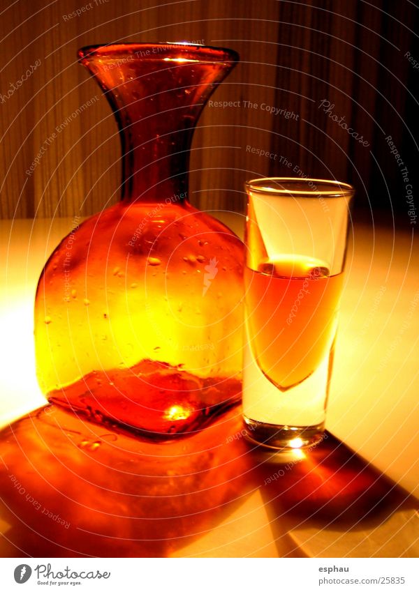 orangeobjekt rot gelb Licht Karaffen Getränk Stil Dinge Lichtspiel Bar Nachtleben Alkohol Beleuchtung Schatten Glas Foyer Farbe