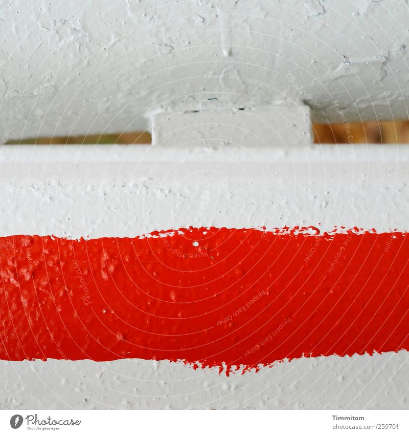 Aufpassen! (rot auf weiß) Metall Schilder & Markierungen Aggression kalt ästhetisch Warnung deutlich evident Schranke Farbfoto mehrfarbig Außenaufnahme