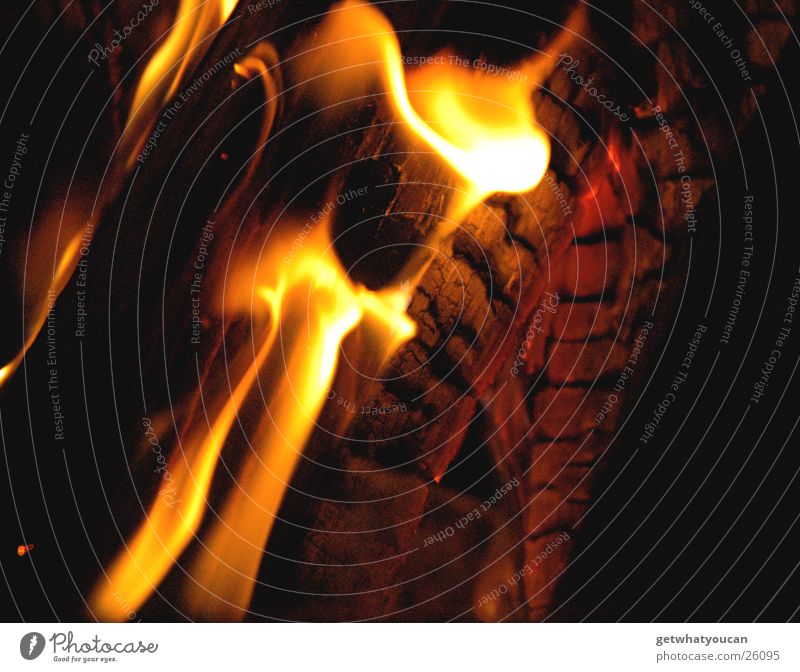 Bestimmt über 25°C Holz heiß Physik brennen dunkel schwarz gemütlich Brand Wärme Brandasche Flamme hell Abend