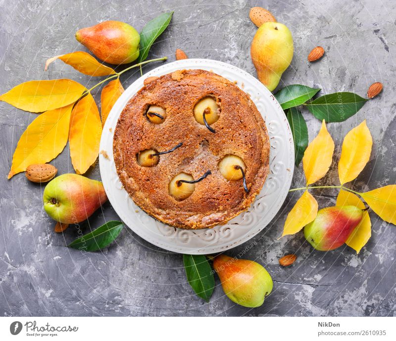Hausgemachter Herbst-Birnenkuchen herbstlich Pasteten Lebensmittel süß Dessert Kuchen selbstgemacht Torte Frucht gebacken Bäckerei lecker Frühstück Zucker