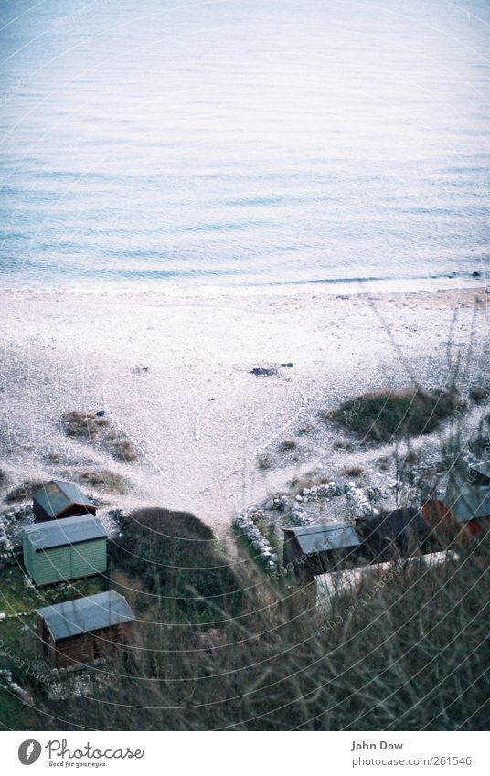 Spot the Heart on Valentinesday Küste Strand Bucht Meer Haus einzigartig Herz Strandhaus steinig Menschenleer Unschärfe Vogelperspektive
