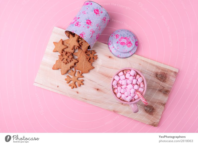 Amerikanische Winterbonbons auf rosa Hintergrund Dessert Getränk Kakao Lifestyle Freizeit & Hobby Feste & Feiern Erntedankfest Weihnachten & Advent klein