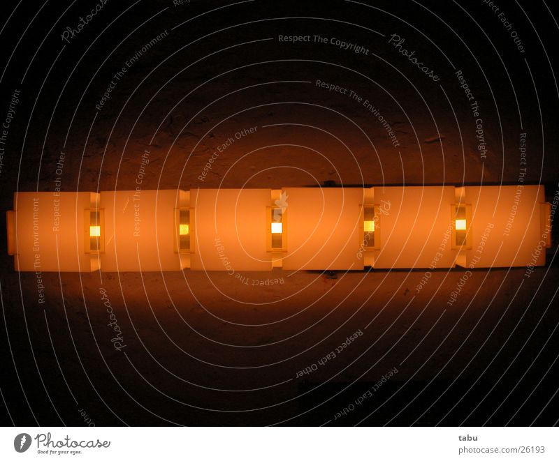 orangelight Lampe Design Kitsch schwarzbackground dklheit