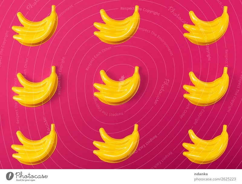viel gelbes Plastik Baby Spielzeug Banane Frucht Freude Freizeit & Hobby Spielen Kinderspiel Sommer Kunststoff Linie klein rot Farbe flach Lebensmittel tropisch