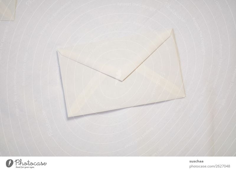 post einfach sehr wenige hell weiß Farblosigkeit einfarbig botschaft Mitteilung Information Post senden Brief Briefumschlag schreiben Kommunizieren Papier