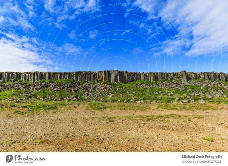 Die Basalt Gerdubergklippen im Westen Islands Sommer Insel Berge u. Gebirge Natur Landschaft Wolken Felsen Vulkan Stein natürlich Klippe Snæfellsnes Dolerit