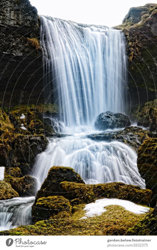 Wasserfall Natur Pflanze Urelemente Himmel Herbst Moos Felsen Bewegung blau braun gelb gold grau grün rot türkis weiß Glück Lebensfreude Kraft Abenteuer