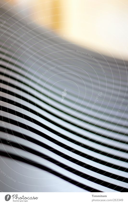Beachtliche Kurven und Linien Wohnung Fernseher Kunststoff ästhetisch grau schwarz Design Klarheit Lüftungsschlitz Gehäuse Farbfoto Gedeckte Farben