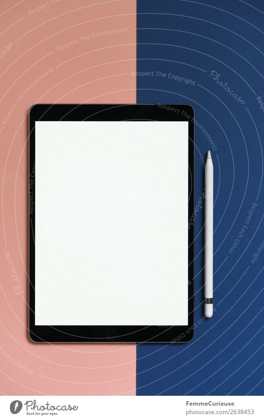 Tablet on pink and blue background Lifestyle Stil Technik & Technologie Unterhaltungselektronik Fortschritt Zukunft Informationstechnologie Internet