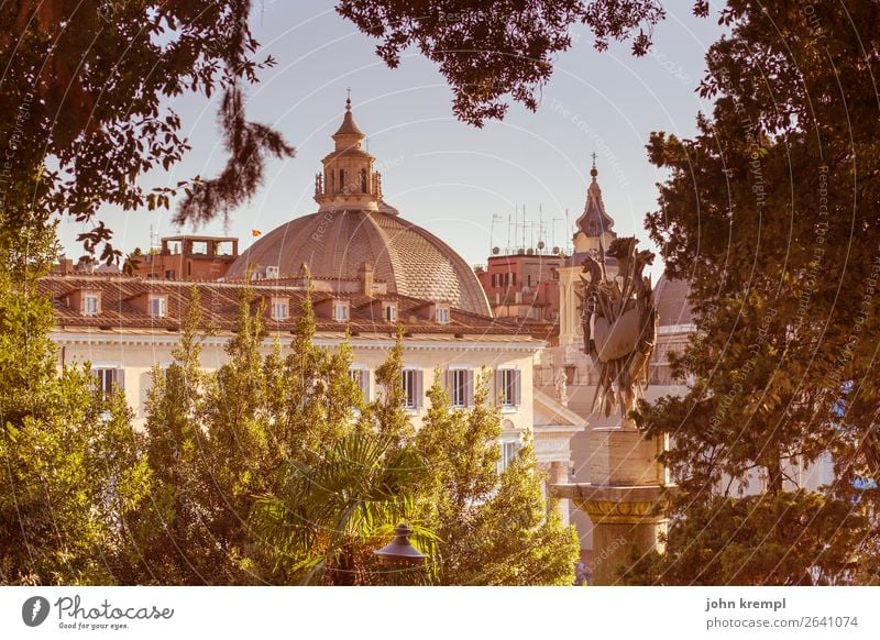 XXIII Rom - Durchblick Piazza del Popolo Kuppeldach Blätter Italien Außenaufnahme Tourismus Kirche historisch Religion & Glaube