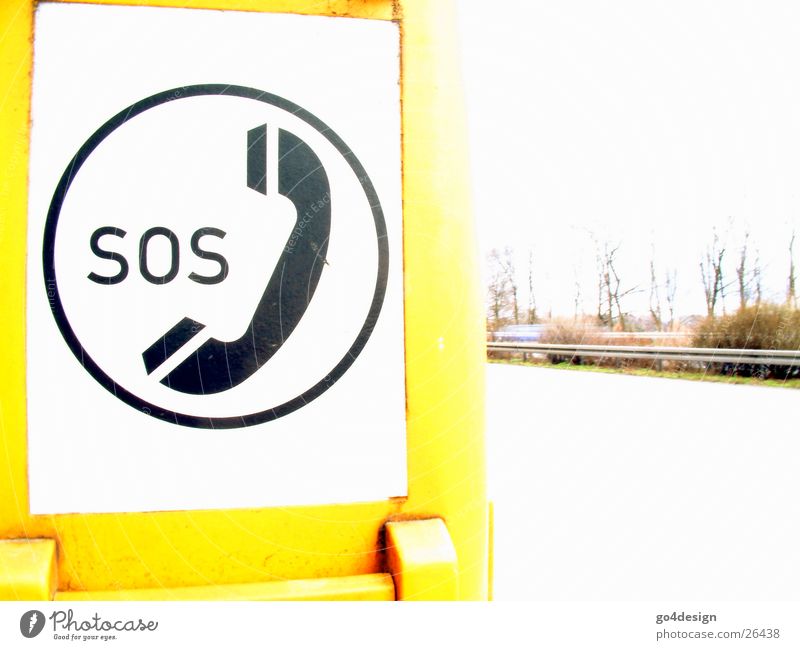 SOS Autobahn Telefon Verkehr Notrufsäule Hilfsbereitschaft