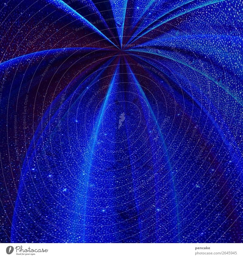 spectacle bleu III Kunstwerk Zirkus Show leuchten blau Sternenhimmel explodieren Muster glänzend Nachthimmel Farbfoto Innenaufnahme Experiment