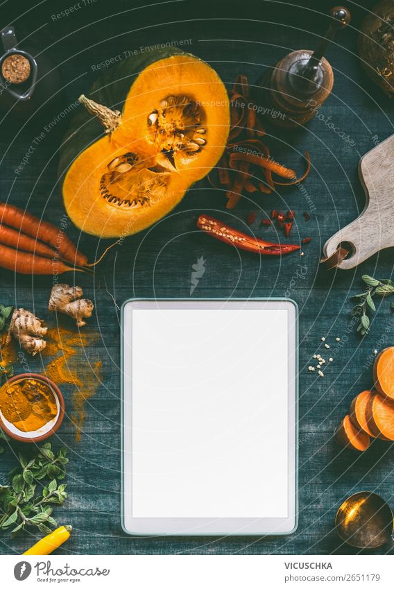 Tablet PC mockup für Kürbisgerichte Lebensmittel Gemüse Kräuter & Gewürze Ernährung Mittagessen Abendessen Bioprodukte Vegetarische Ernährung Diät Geschirr Stil
