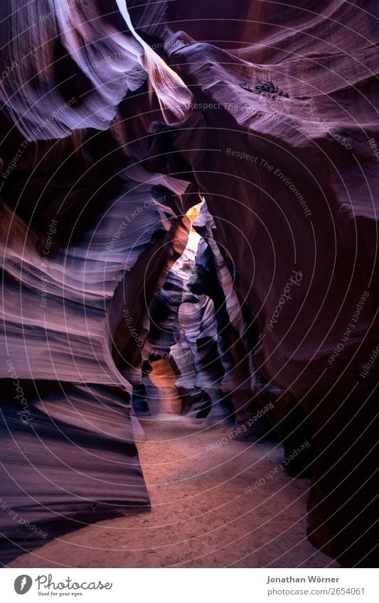 Antelope Canyon Ferien & Urlaub & Reisen Tourismus Ausflug Abenteuer Expedition wandern Natur Urelemente Erde Sand Felsen Berge u. Gebirge Schlucht braun orange