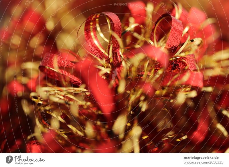 Christmas Dekoration / rot-gold Kunststoff Schnur Schleife Freude Glück Fröhlichkeit Zufriedenheit Design Weihnachten & Advent Farbfoto mehrfarbig Innenaufnahme