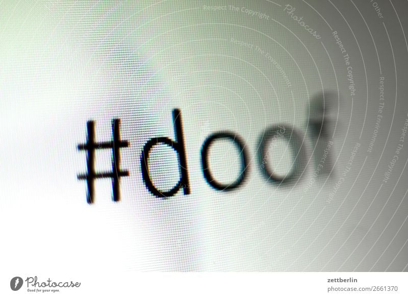 #doof dumm Wort Bildschirm Bildschirmfoto Information Fälschung hashtag Matrix Mitteilung Raster Schlagwort Schriftzeichen Kampagne Kommunizieren