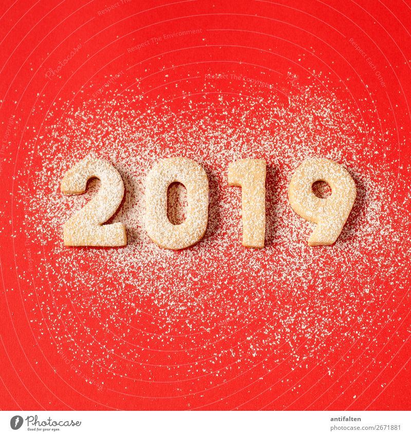 2019 wird's rot mit Schnee Teigwaren Backwaren Plätzchen Keks Plätzchen ausstechen Ernährung Kaffeetrinken Freizeit & Hobby backen Feste & Feiern Essen