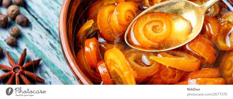 Konfitüre aus Orangen Marmelade Frucht orange Glas Lebensmittel süß Götterspeise selbstgemacht bewahren Zitrusfrüchte Dessert natürlich Vitamin gelb Löffel