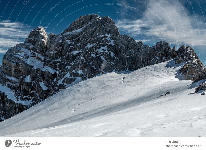 Der Dirndln im Dachsteinmassiv über dem Dachsteingletscher Winter Schnee Winterurlaub Berge u. Gebirge wandern Klettern Natur Landschaft Eis Frost Felsen Alpen