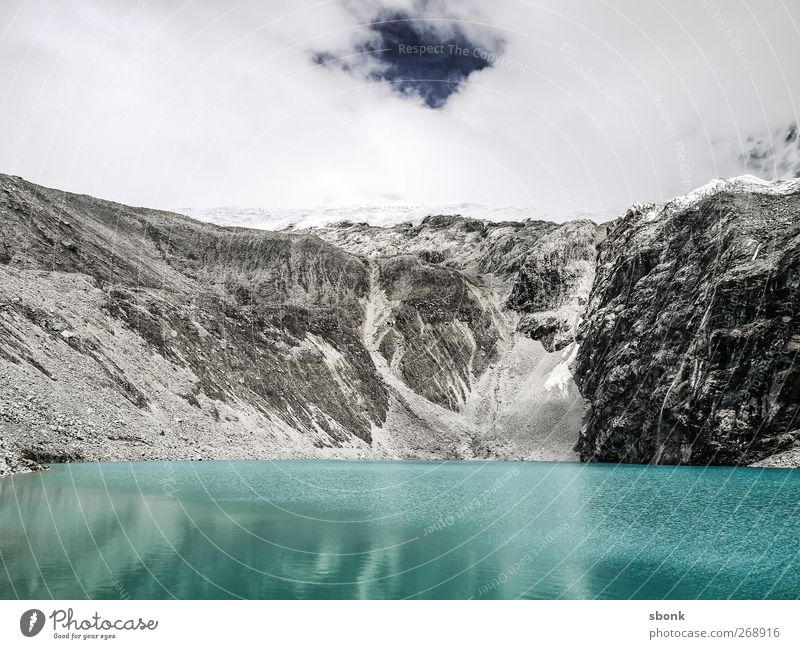 Huaraz Umwelt Natur Urelemente Wasser Eis Frost Hügel Felsen Alpen Berge u. Gebirge Gipfel Schneebedeckte Gipfel Gletscher Ferien & Urlaub & Reisen wandern