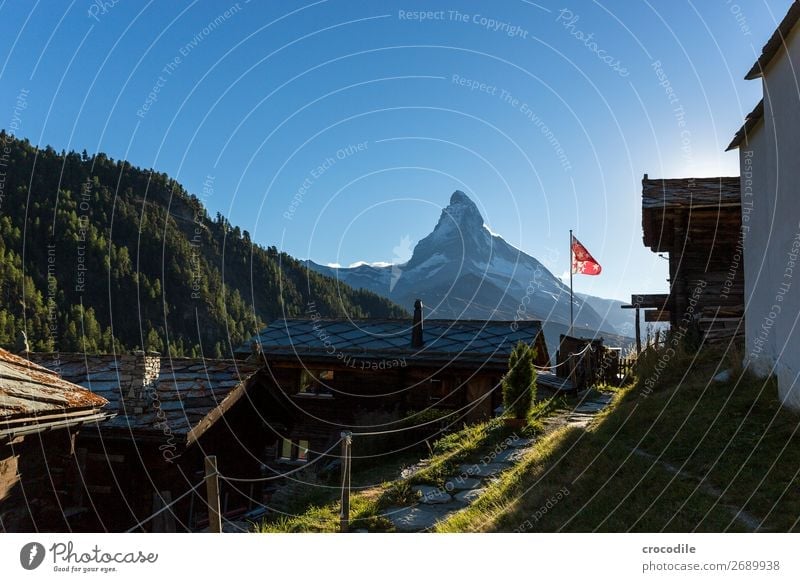 # 768 Schweiz Matterhorn Wahrzeichen Berge u. Gebirge Dorf wandern Mountainbike Trail Wege & Pfade Sonnenuntergang weiches Licht Gipfel Schneebedeckte Gipfel