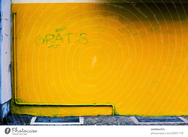 GRATIS Berlin Gebäude Haus Menschenleer Schöneberg Stadt Szene Textfreiraum Stadtleben Wand Farbe knallig gelb kostenlos Schriftzeichen Typographie