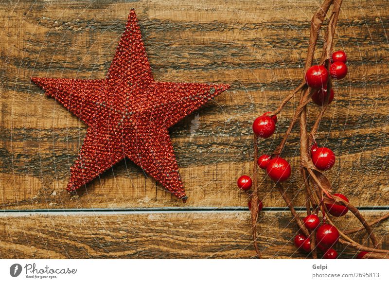 Roter Weihnachtsstern mit Beerenzweig Frucht Design Freude Glück schön Winter Dekoration & Verzierung Feste & Feiern Weihnachten & Advent Ornament Kugel